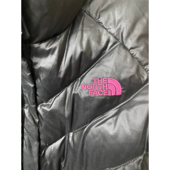 The North Face Women's Vest Black Size M Breast Cancer Awareness Puffer Cozy - Picture 8 of 13